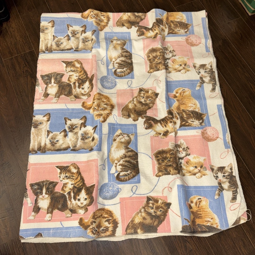 Vintage KITTY KAT Owen 1970's Blanket 72 x 90 Grandmacore Cat